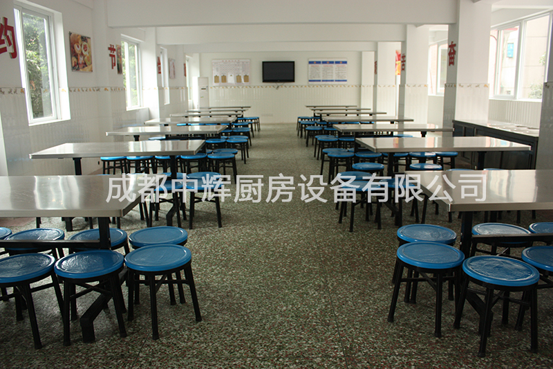 使用洗碗機有哪些優(yōu)點？